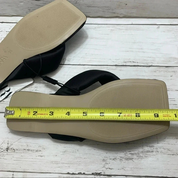 Zara Black Square Toe Quilted Slides Thong Sandals Flip Flop Summer - Picture 10 of 12